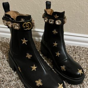 Bumblebee leather ankle GUCCI boots